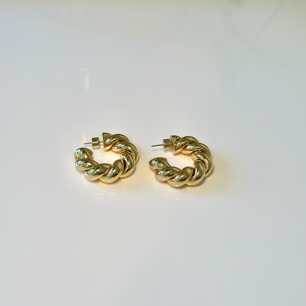 New Eclatant Soleil Hoops - Picture 3 of 16